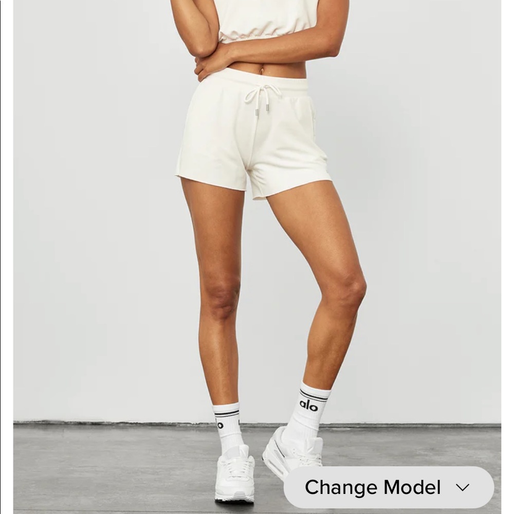 Dreamy Short